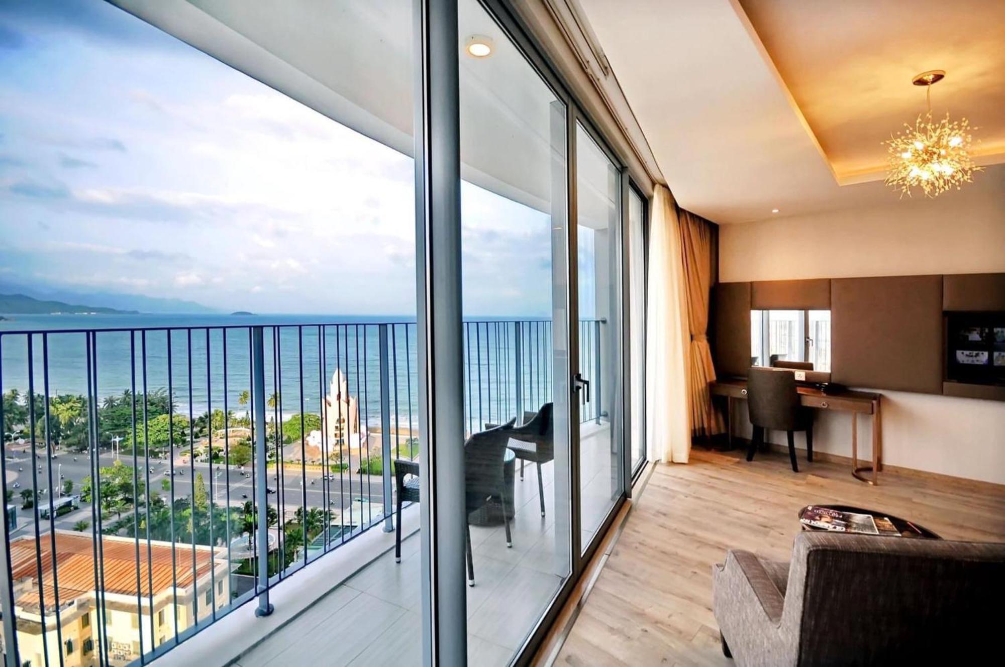 Oceanfront Panorama Residence ญาจาง ภายนอก รูปภาพ
